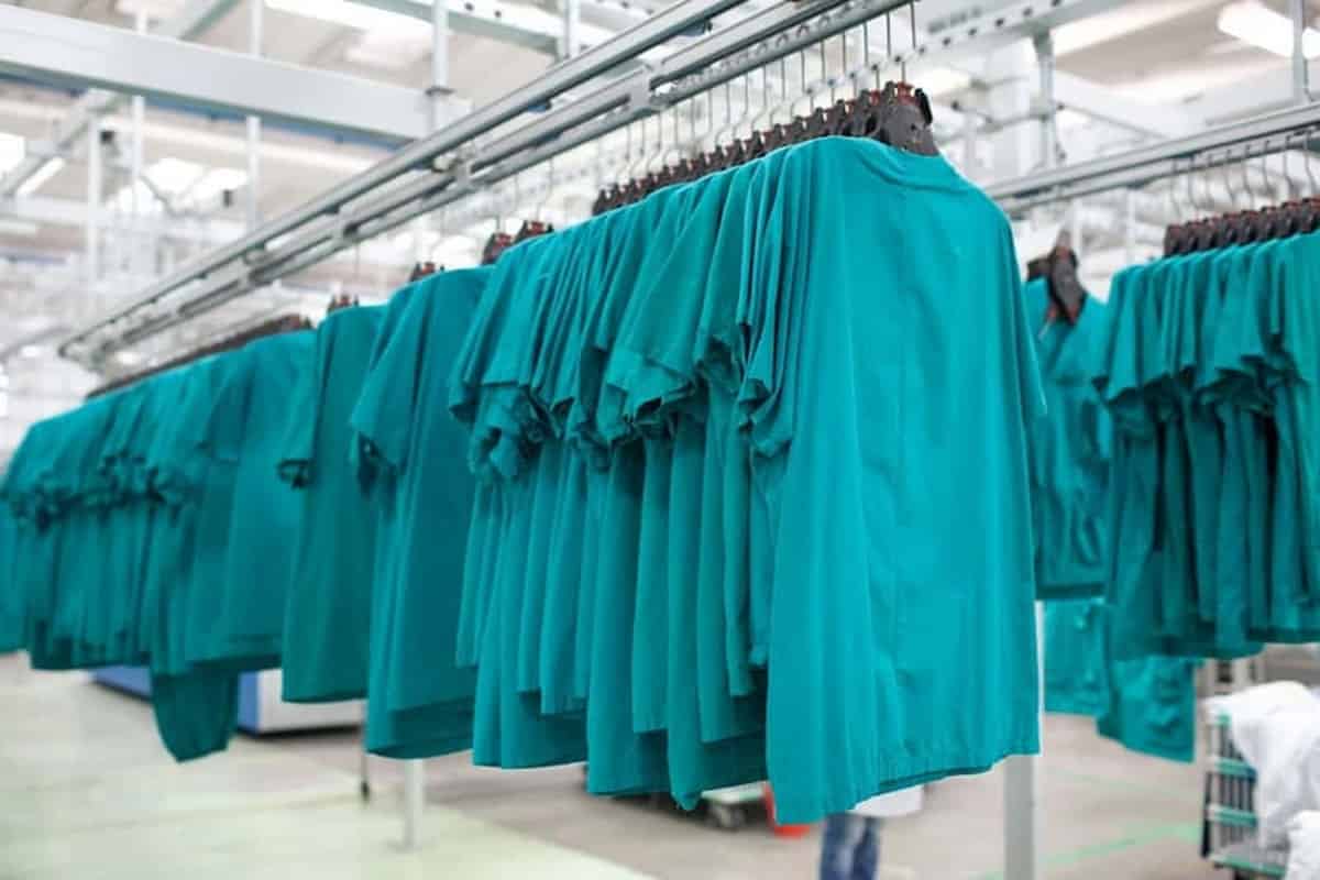 نحوه ی استریل و شستشو لباس های بیمارستانی